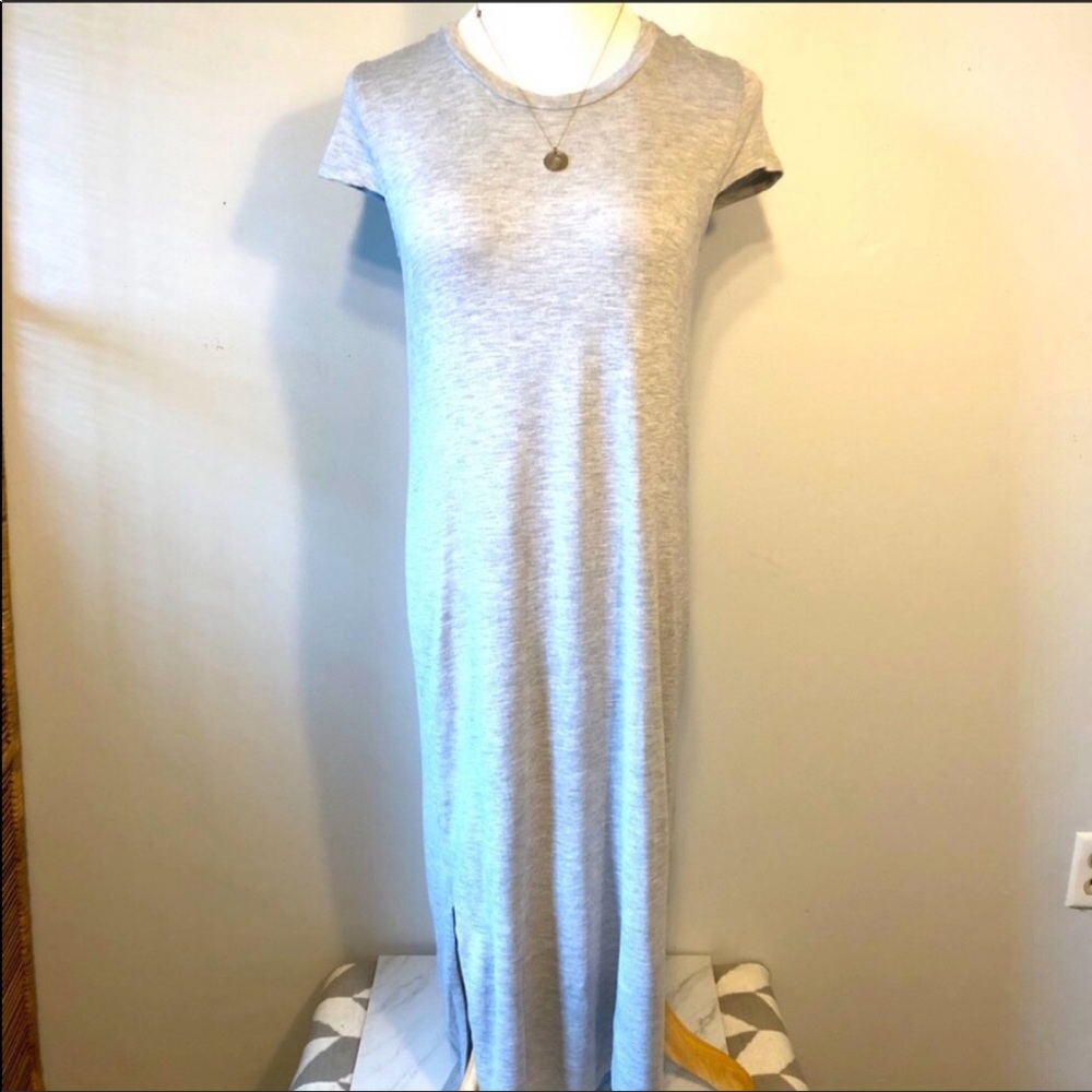 JESSICA SIMPSON-Gray Cotton Crewneck T-Shirt Sheath Maxi Dress-Size Small